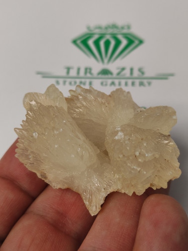 سنگ کلسیت برگی سفید