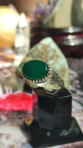 انگشتر مردانه نقره 925 با نگین عقیق سبز